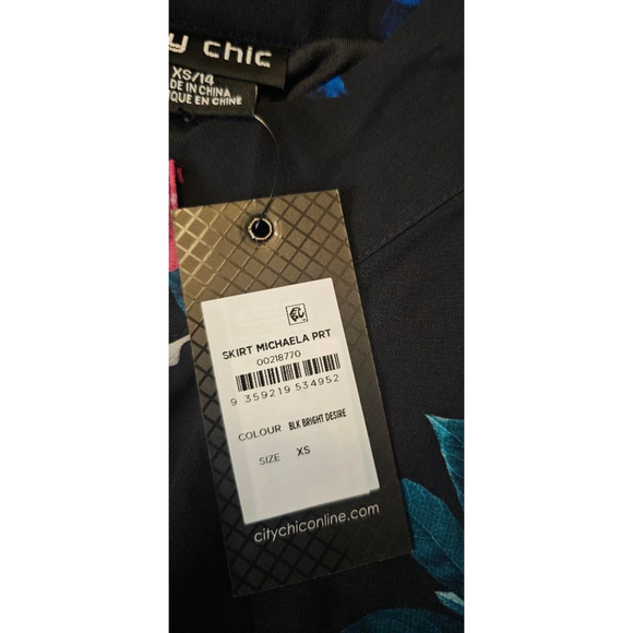 New City Chic Skirt - Size 14 Wrap Skirt - Picture 4 of 4